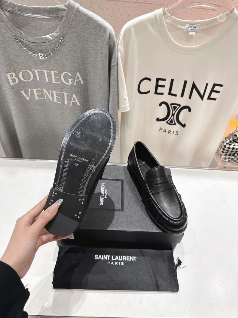 Breathable Ysl Sandals 8606