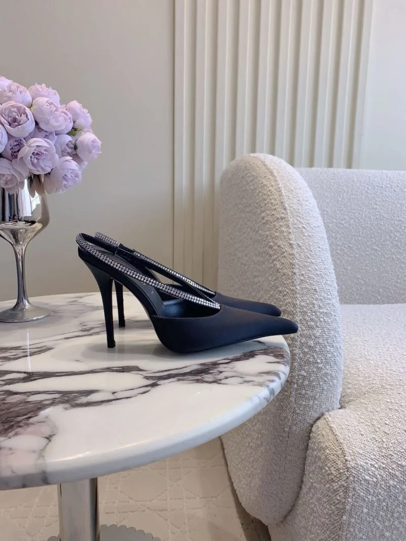 Resilient Ysl Sandals 15327