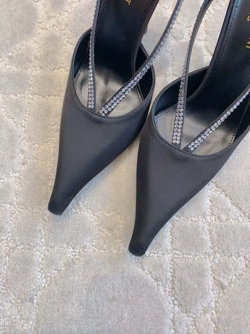 Resilient Ysl Sandals 15327