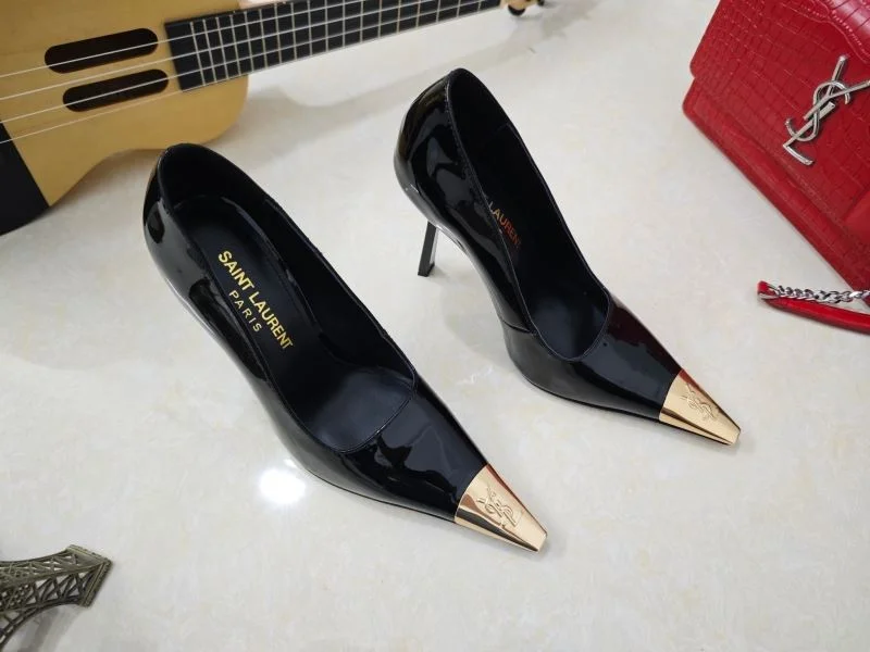 WaterResistant Ysl Sandals 15318