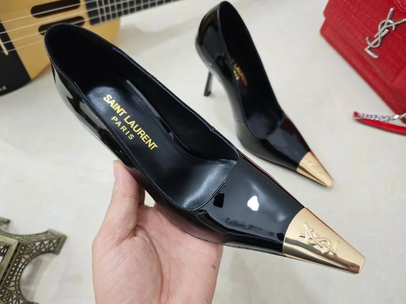 WaterResistant Ysl Sandals 15318