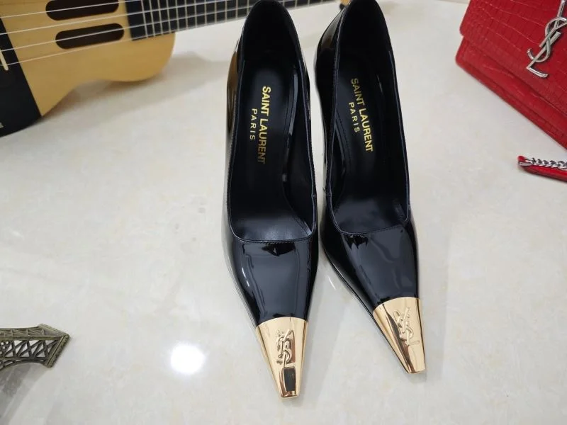 WaterResistant Ysl Sandals 15318