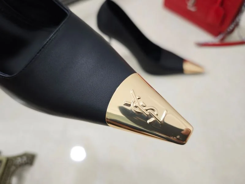 Ysl Sandals GoAnywhere 15325