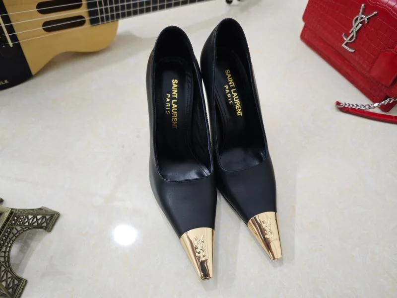 Ysl Sandals GoAnywhere 15325