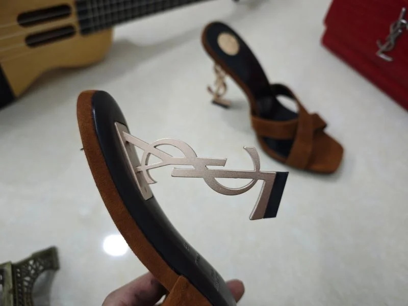GoAnywhere Ysl Sandals 15324