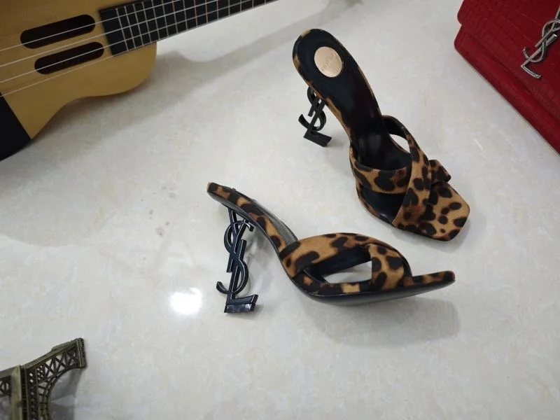 SmartChoice Ysl Sandals 15340