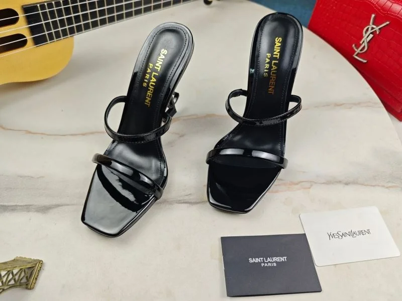 Versatile Ysl Sandals 15277