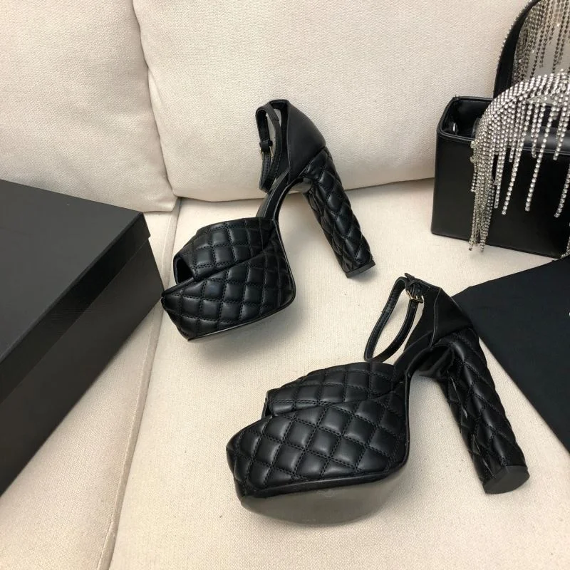 Reliable Ysl Sandals 5719