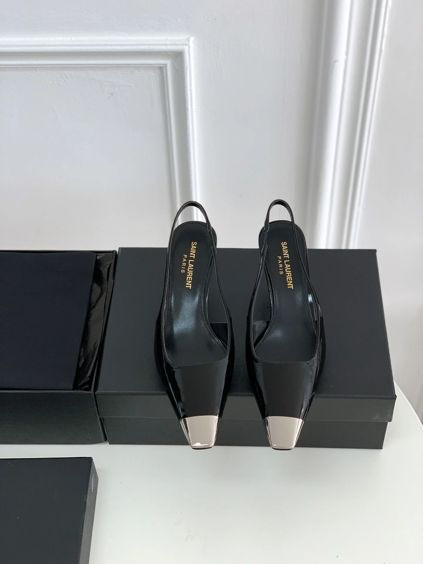 TechFriendly Ysl Sandals 5711
