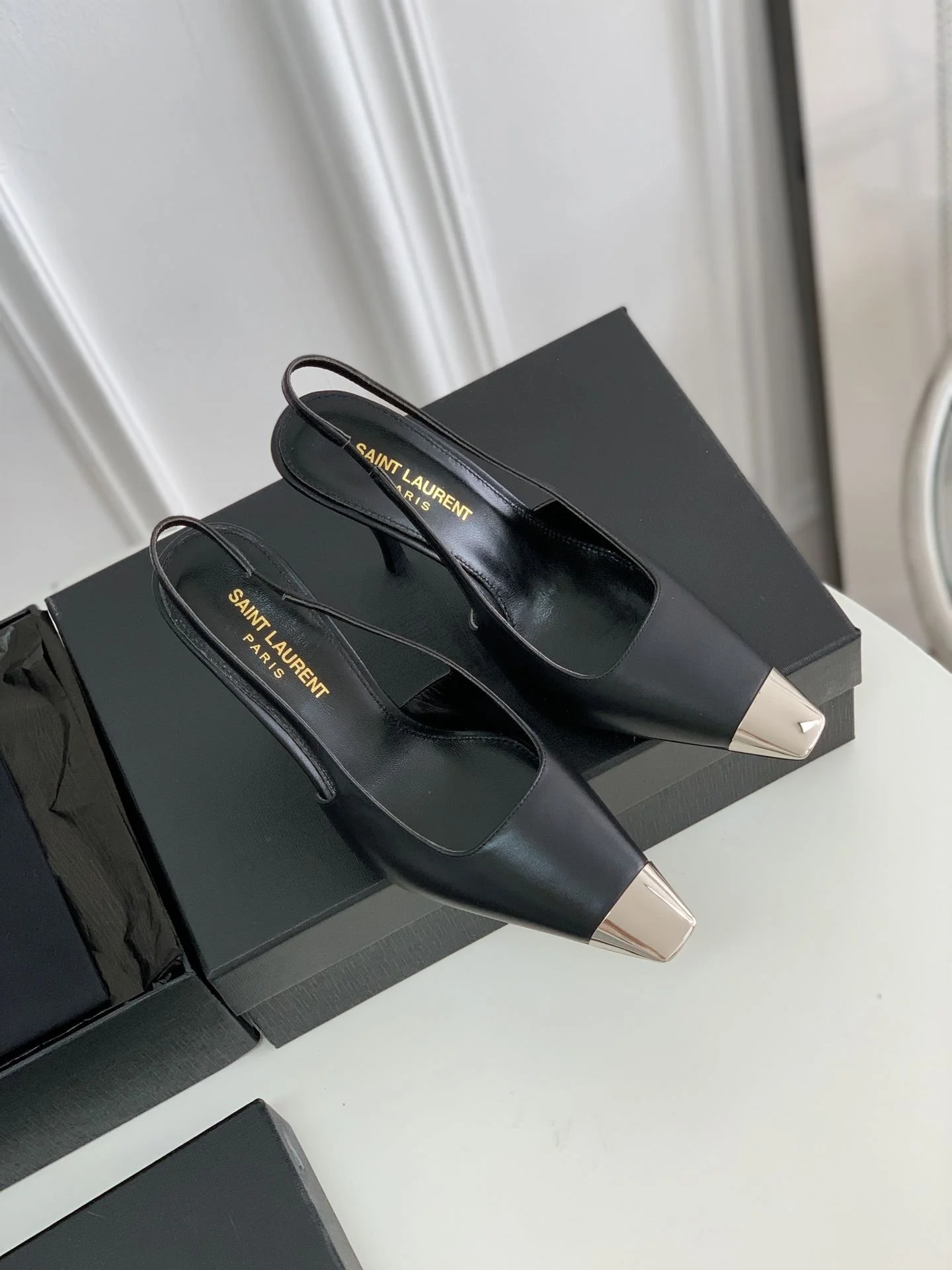 Ysl Sandals Breathable 5725