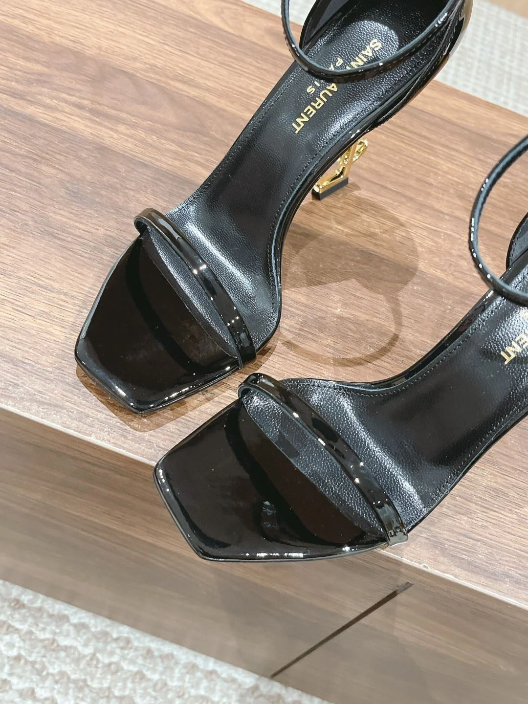 Ysl Sandals Durable 5727