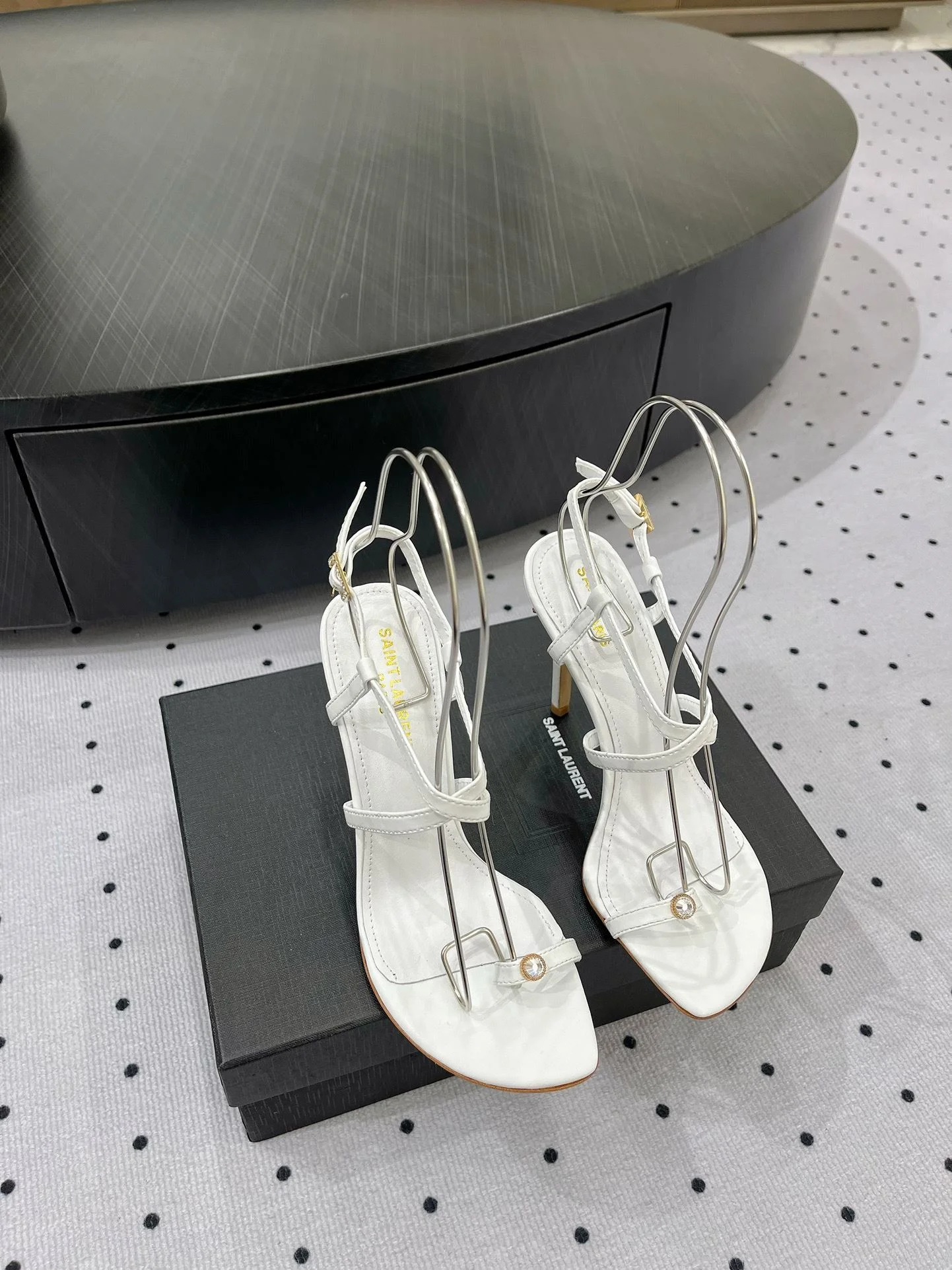 Ysl Sandals Affordable 5701