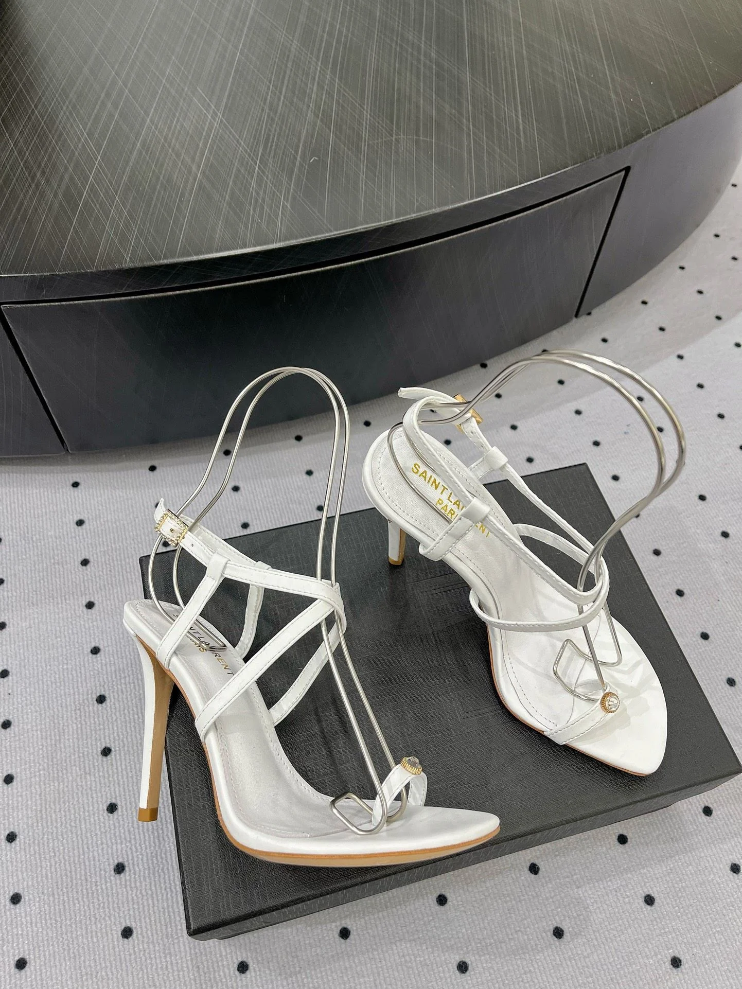 Ysl Sandals Affordable 5701