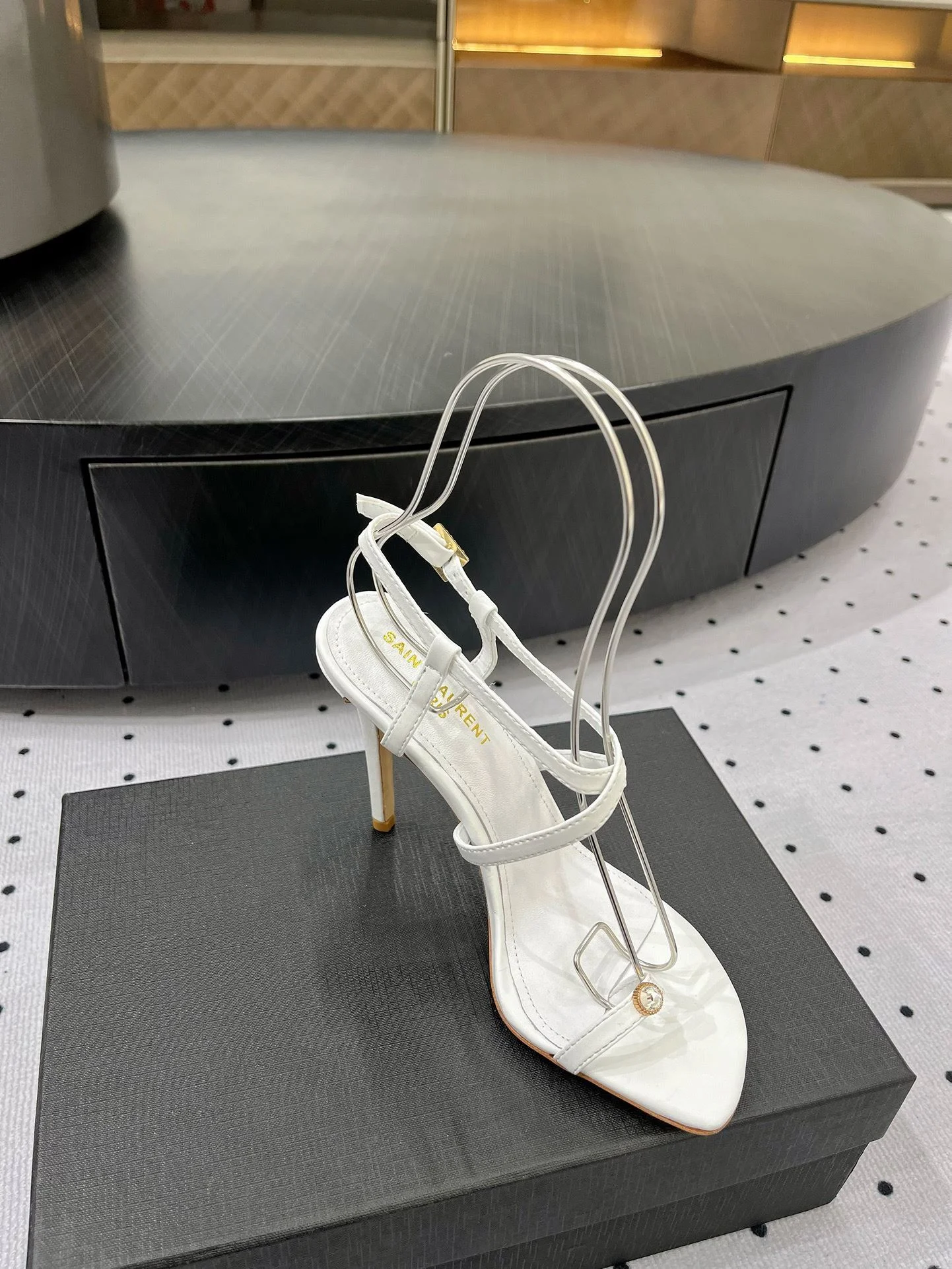 Ysl Sandals Affordable 5701