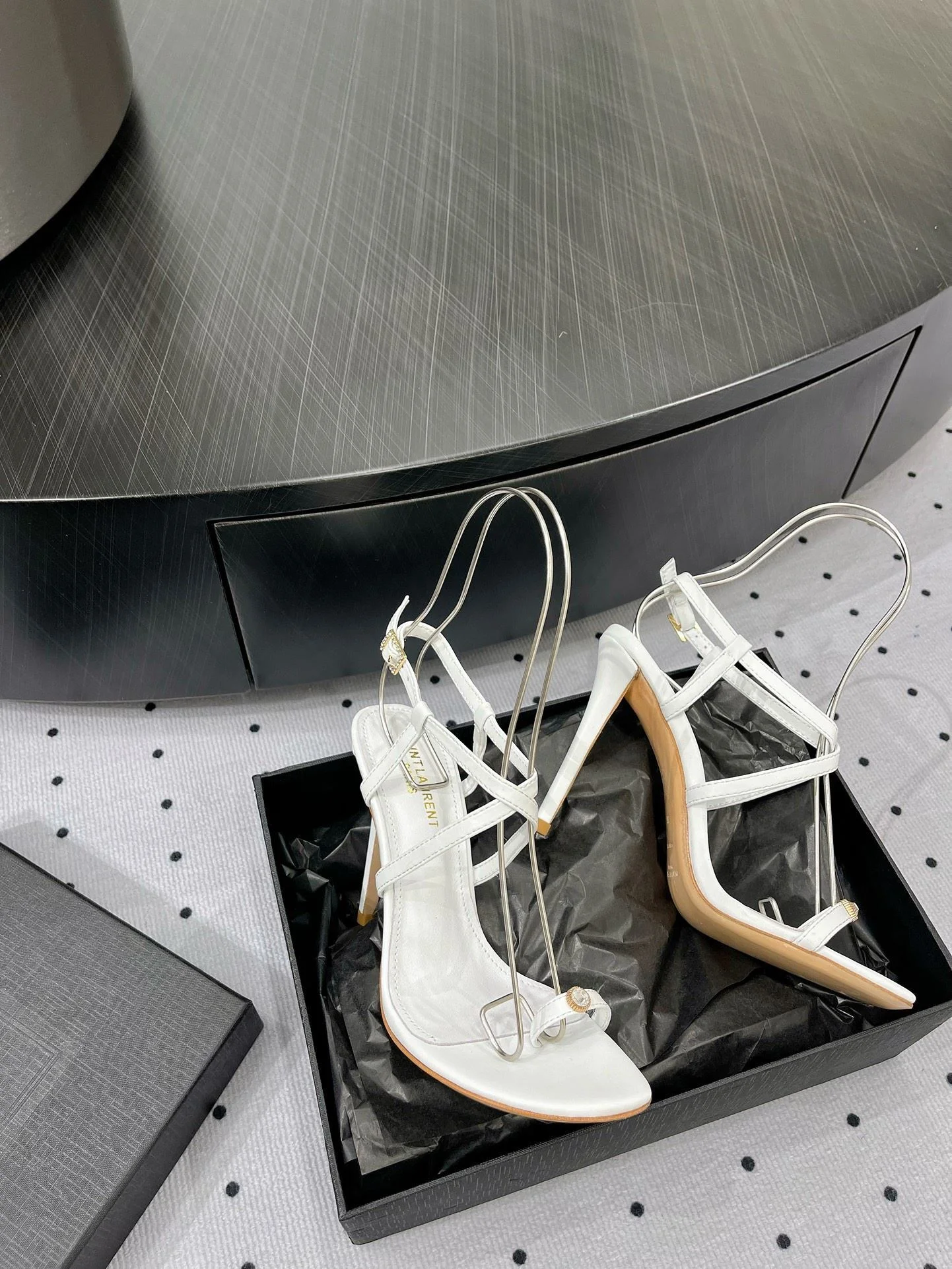 Ysl Sandals Affordable 5701
