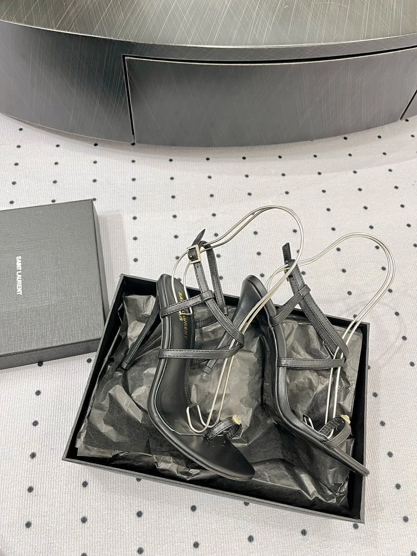 Snug Ysl Sandals 5773