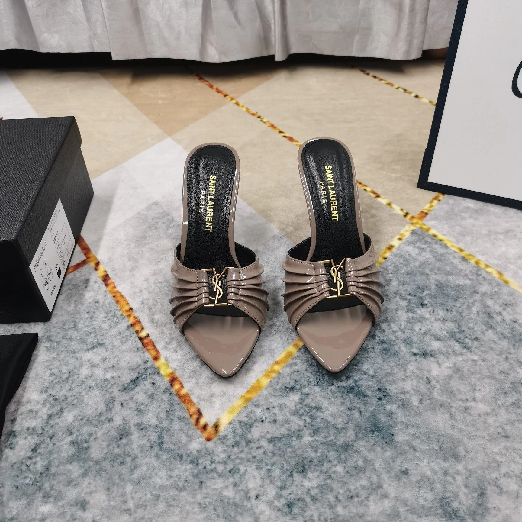Ysl Sandals TechFriendly 5731