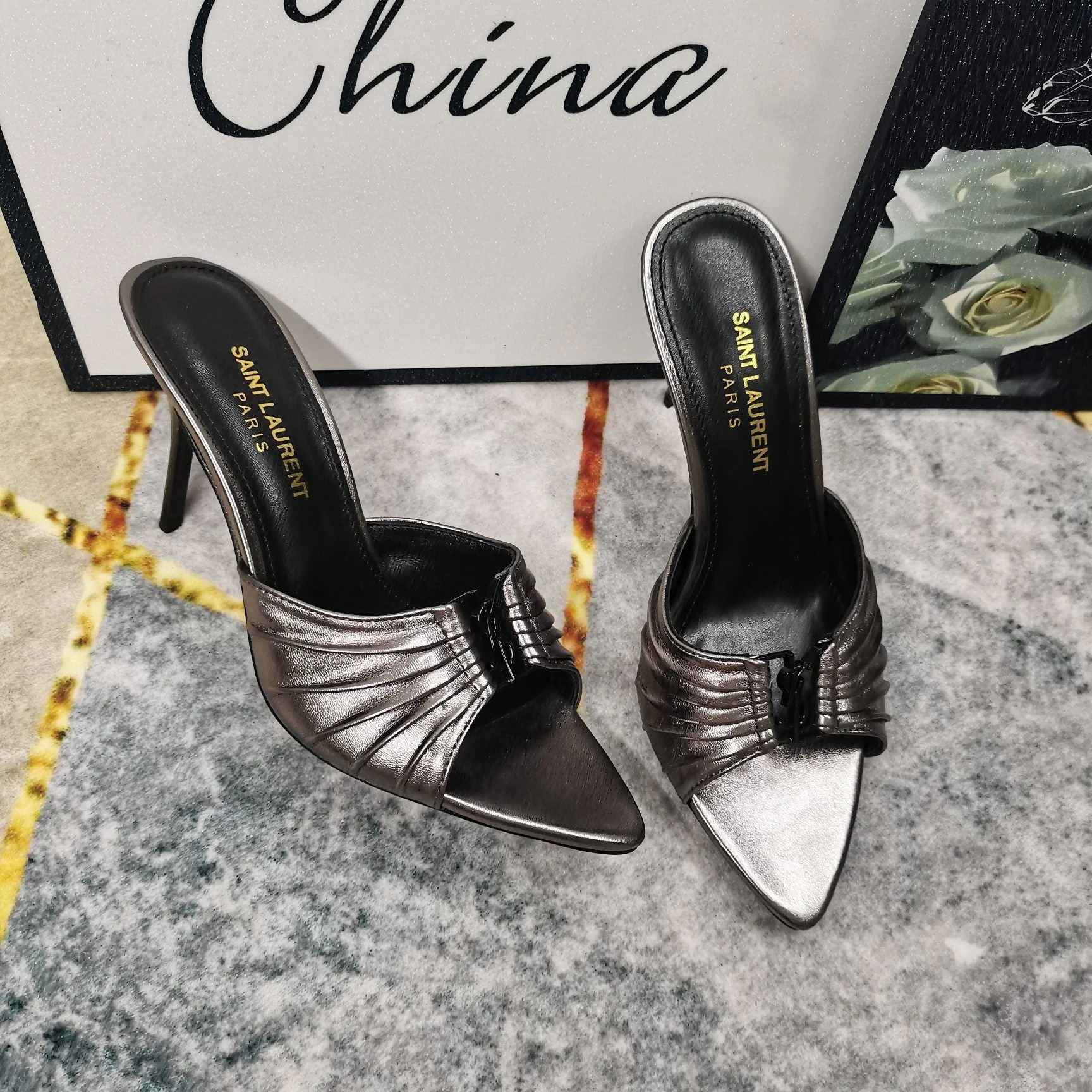 WellDesigned Ysl Sandals 5698