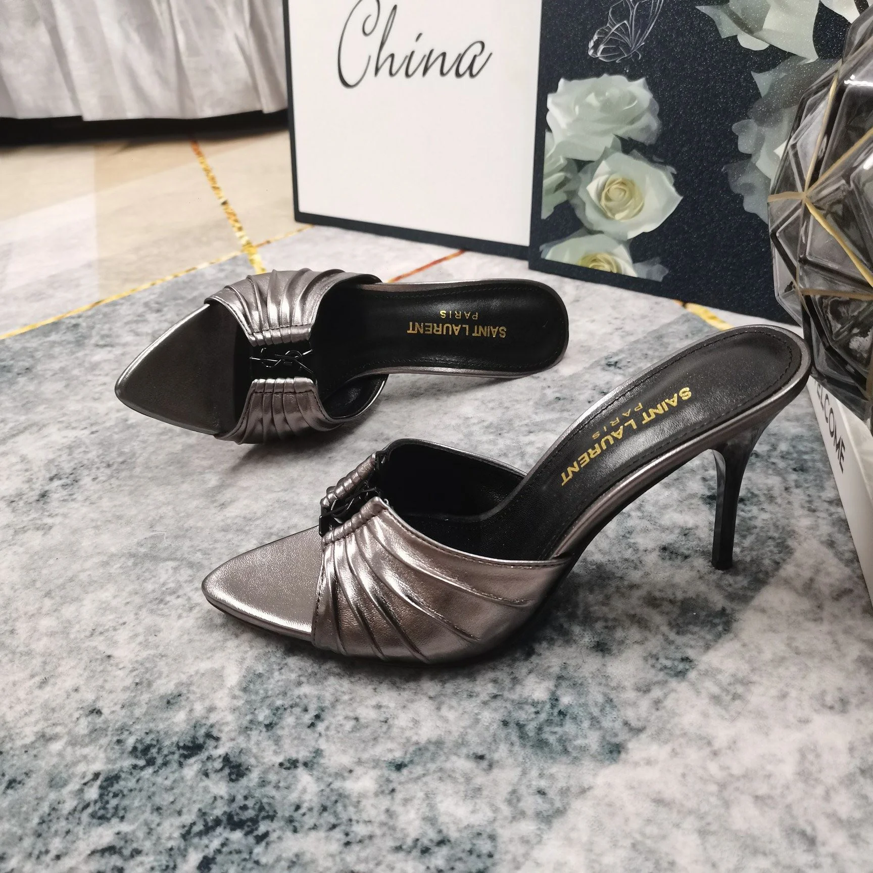 WellDesigned Ysl Sandals 5698