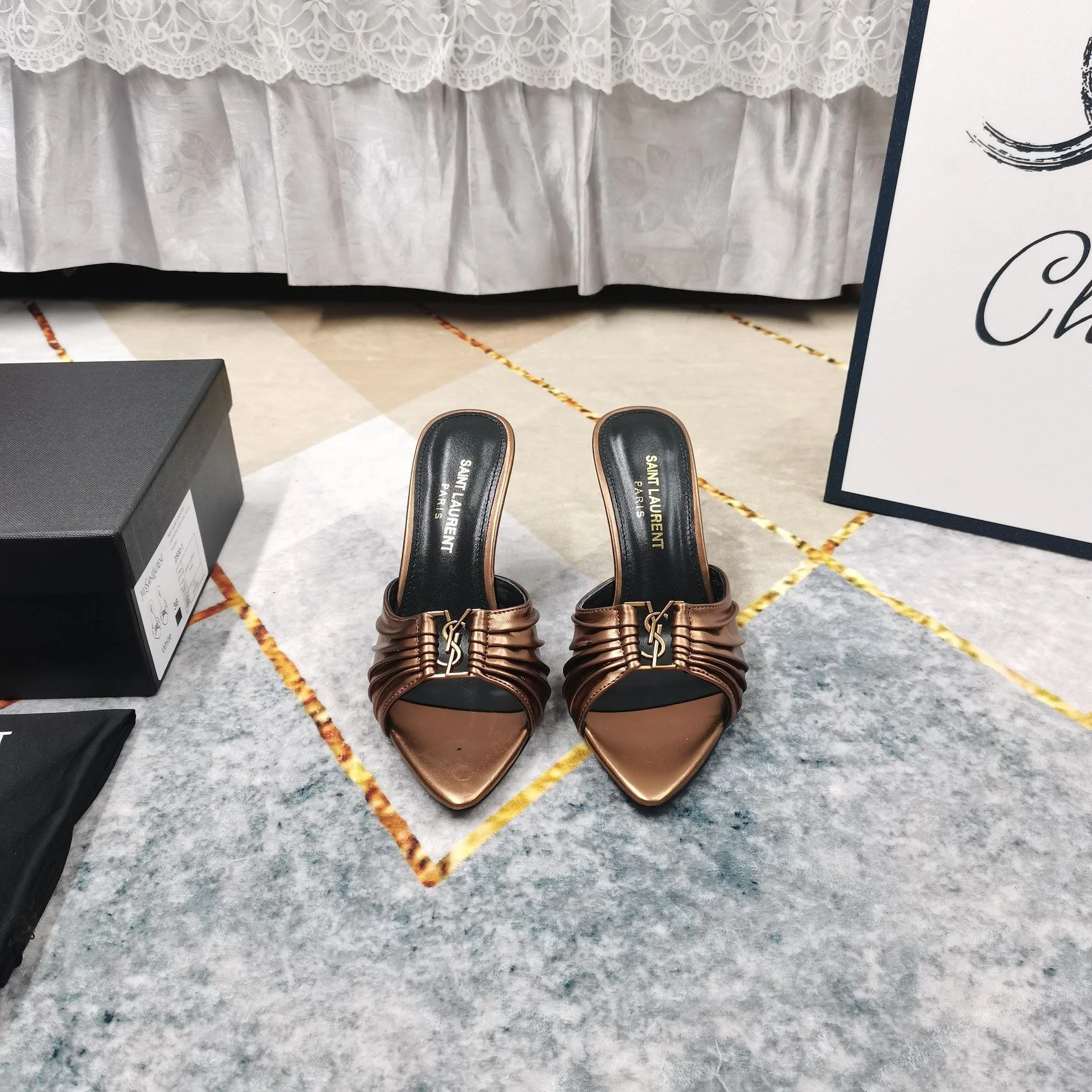 Ysl Sandals FreshLook 5695