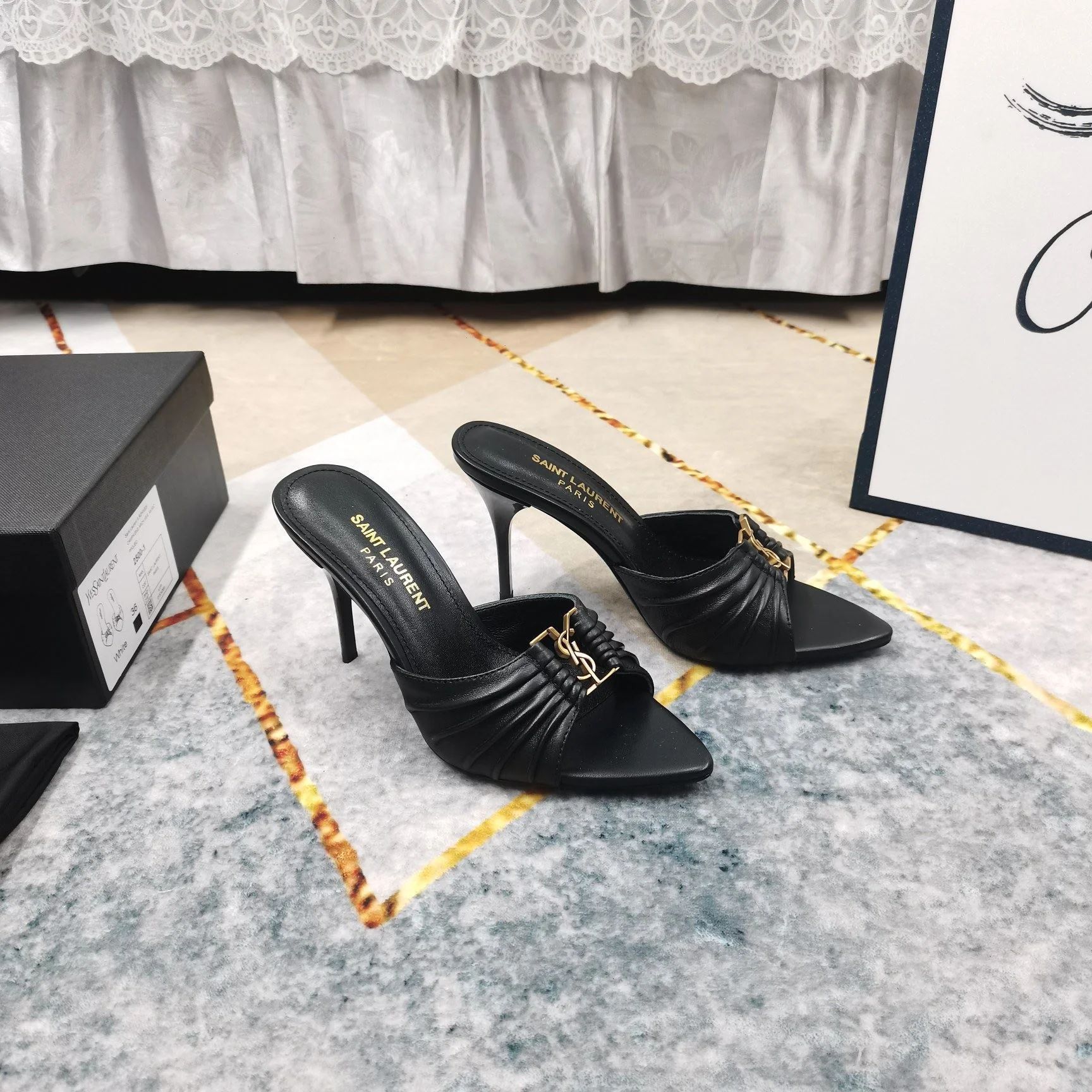 Ysl Sandals Refined 5697