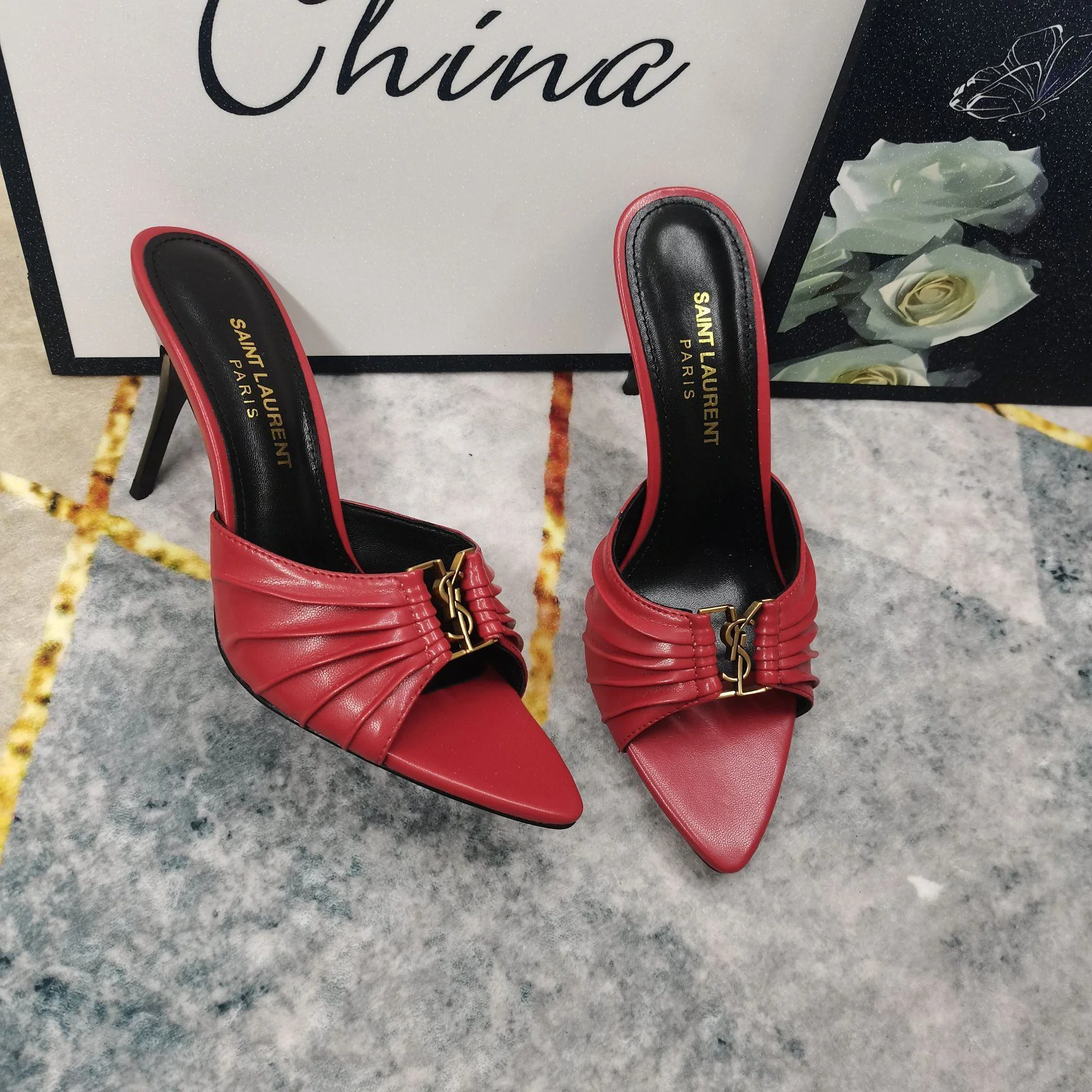 Trendsetting Ysl Sandals 5712