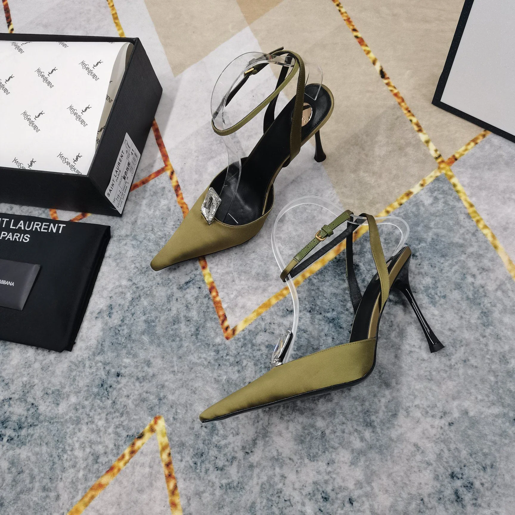 Ysl Sandals TimelessDesign 5774