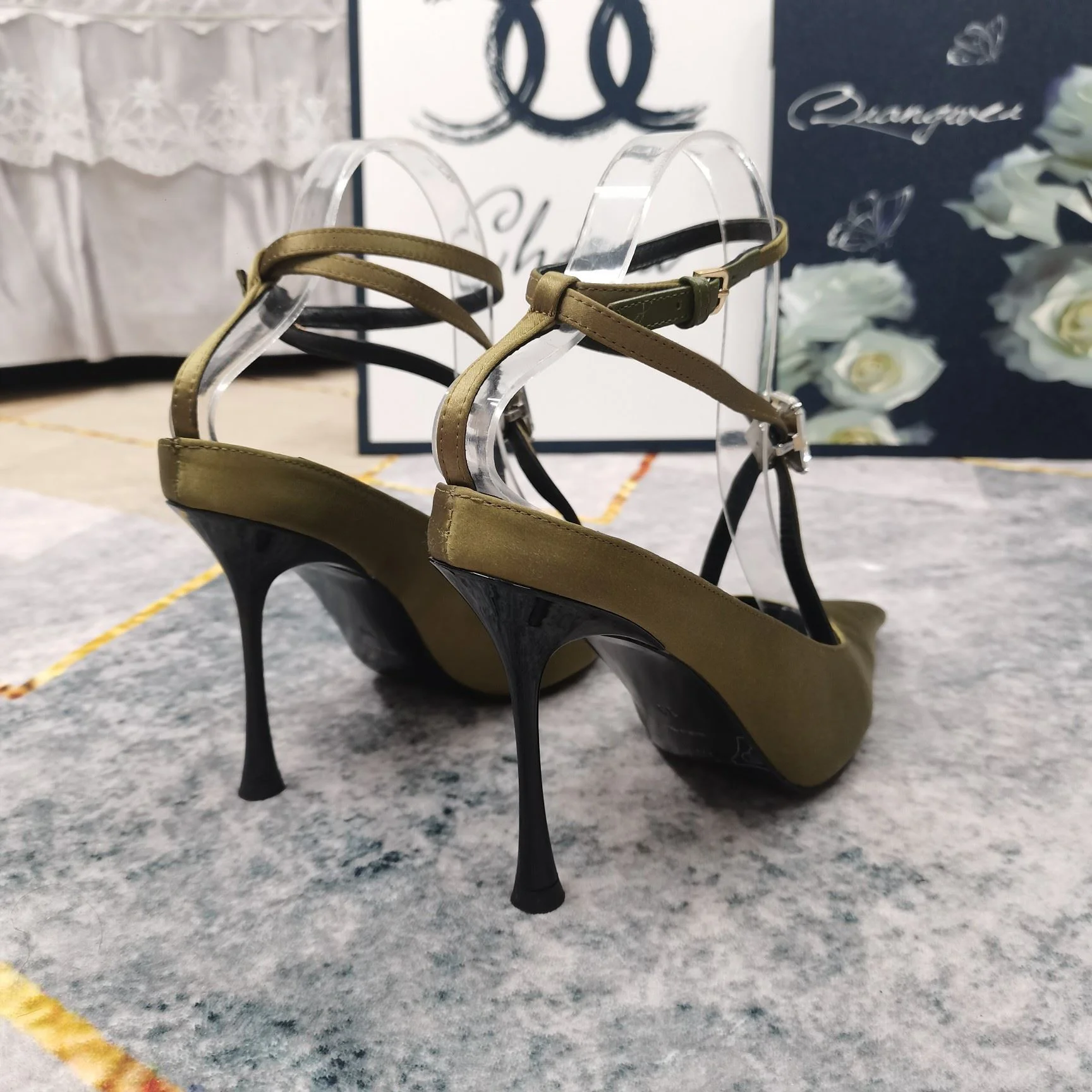 WellDesigned Ysl Sandals 5706