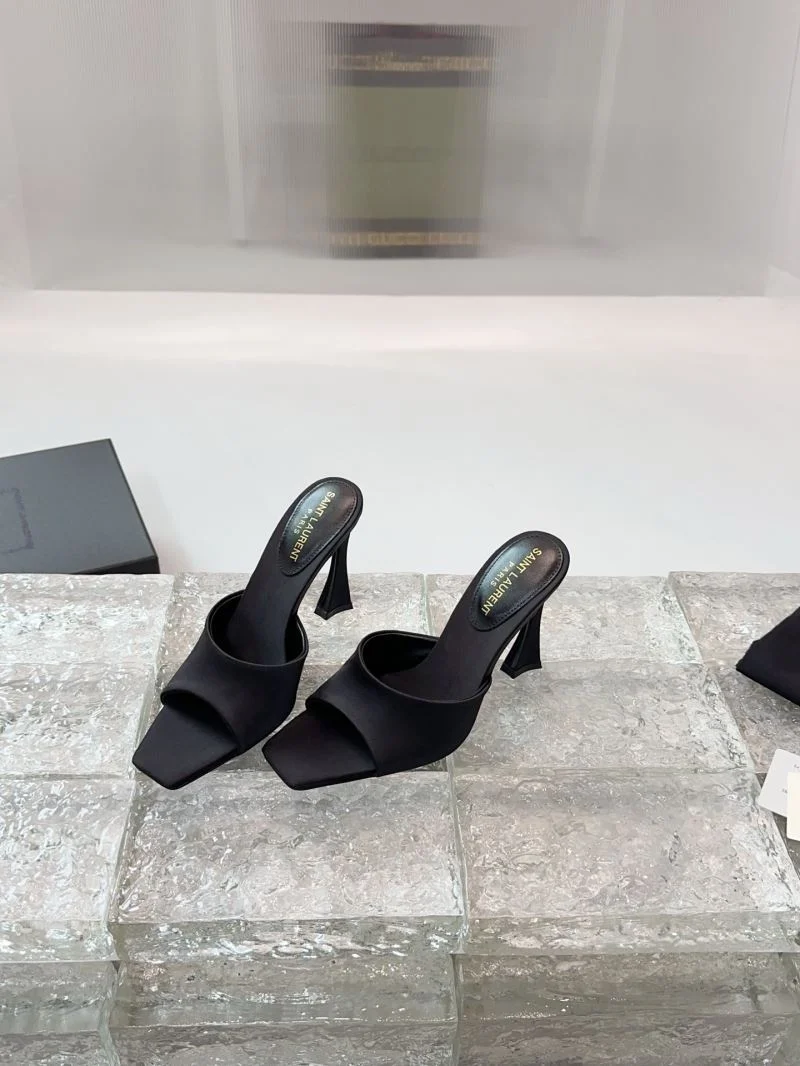 EasyCare Ysl Sandals 5688