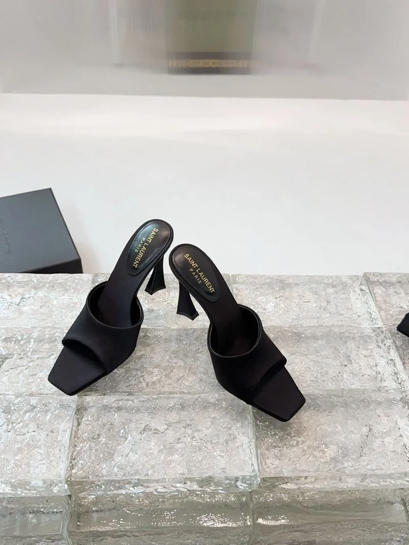 EasyCare Ysl Sandals 5688
