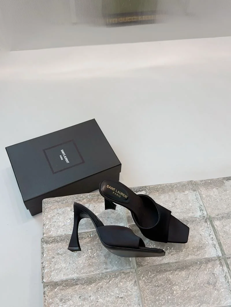 EasyCare Ysl Sandals 5688