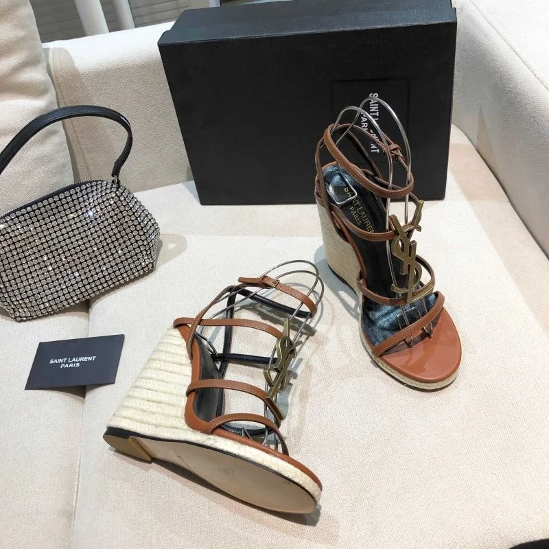 Ysl Sandals Sporty 5621