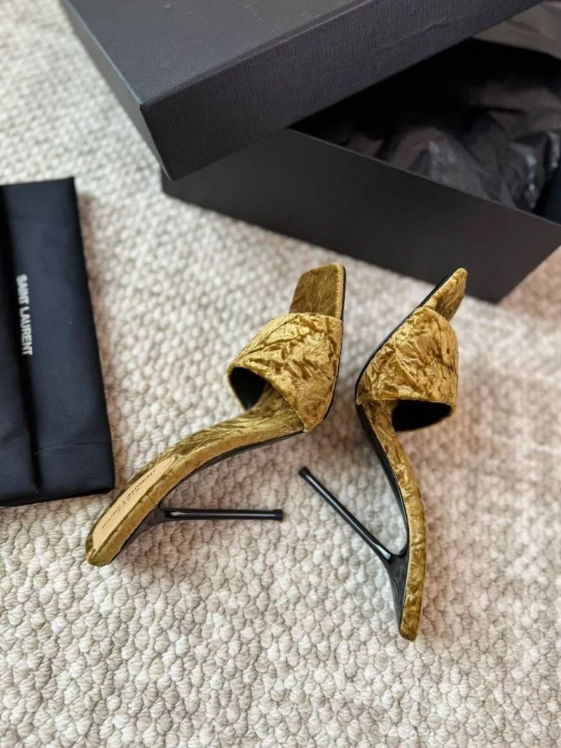 Ysl Sandals EasyMatch 5722