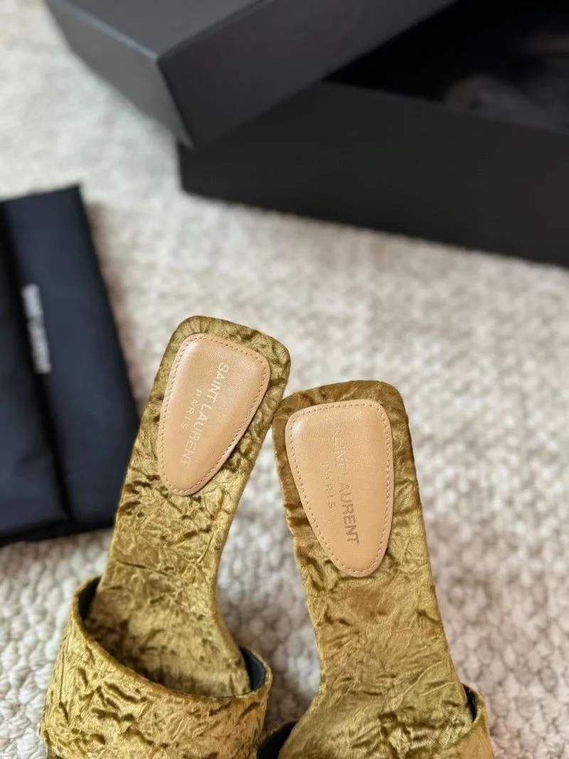 Ysl Sandals EasyMatch 5722