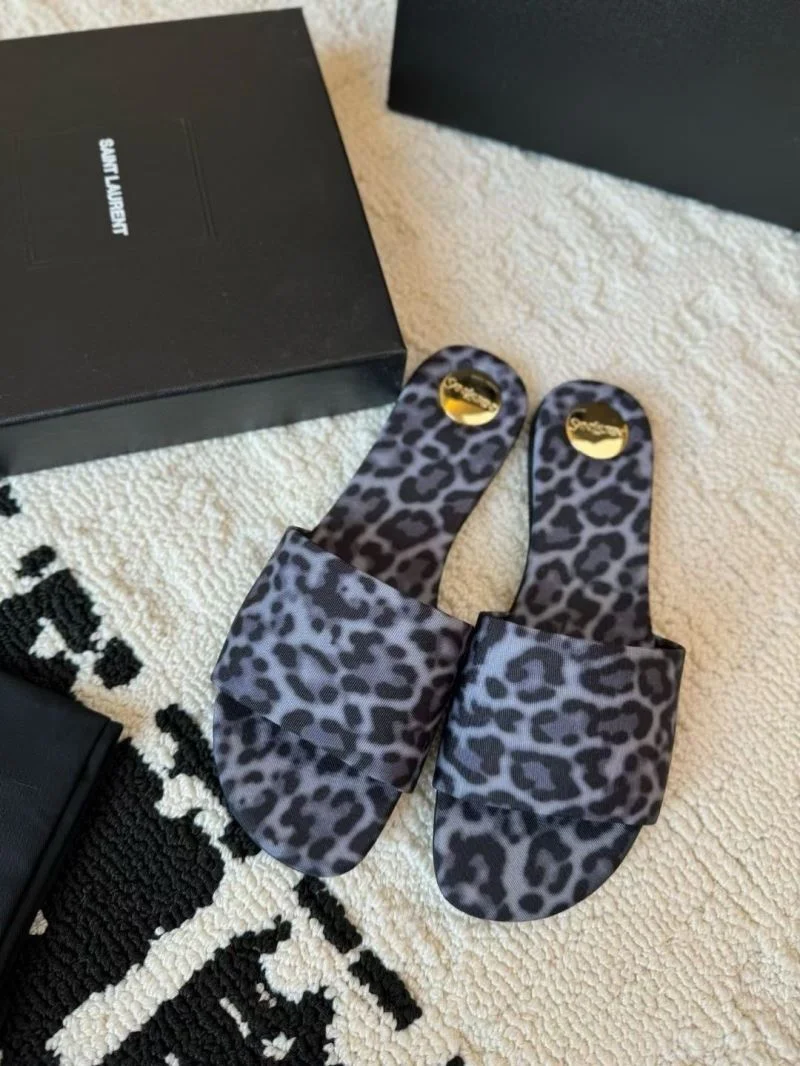 Efficient Ysl Sandals 5608