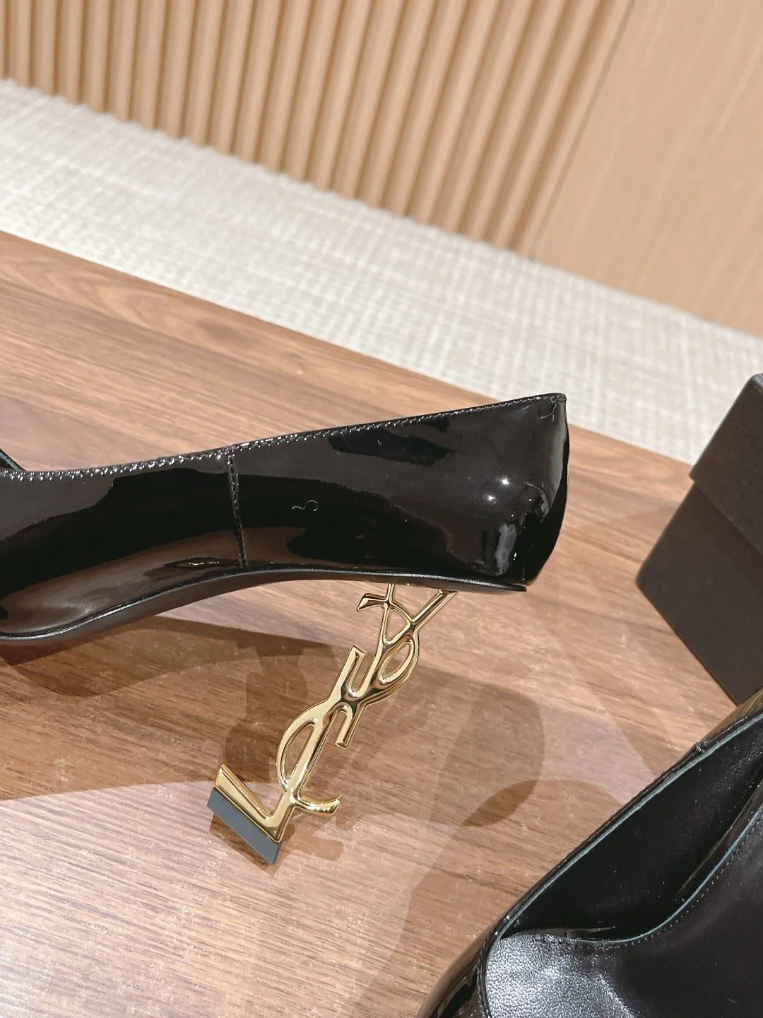 FastDry Ysl Shoes 5603