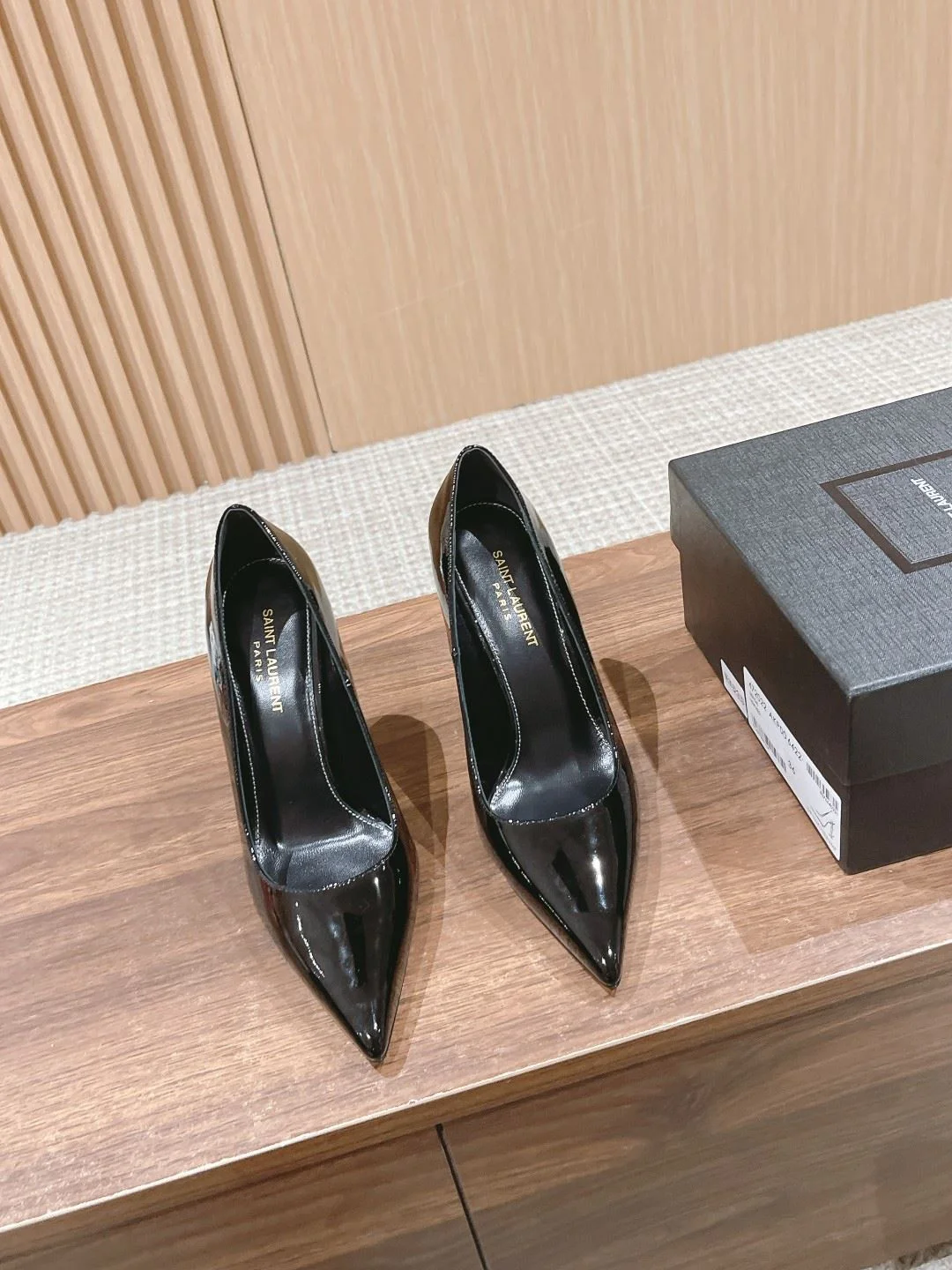 ComfortFit Ysl Shoes 5640