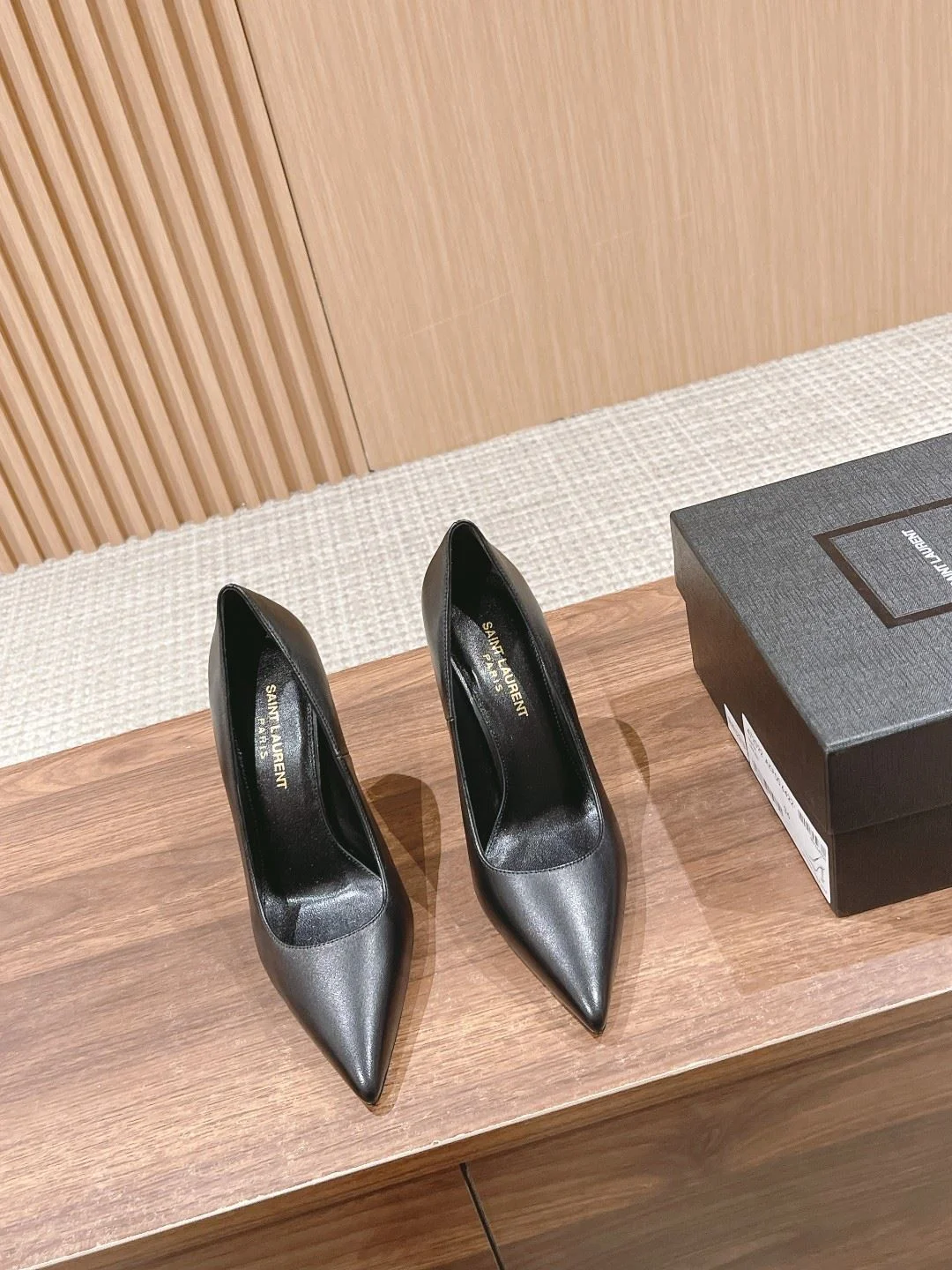 Sleek Ysl Shoes 5641