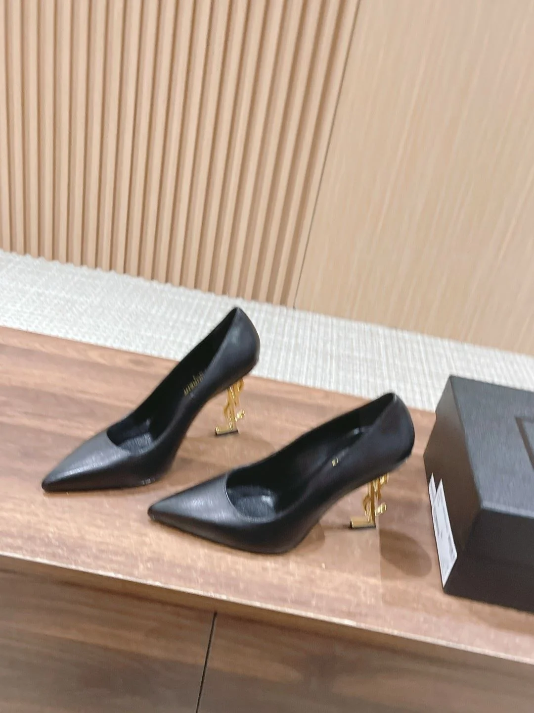 Sleek Ysl Shoes 5641