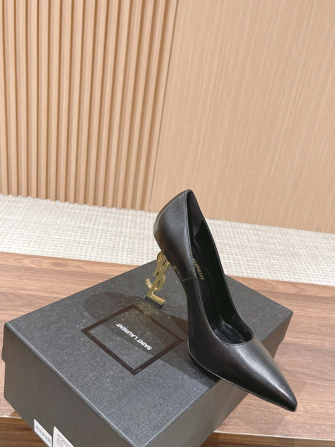 Sleek Ysl Shoes 5641