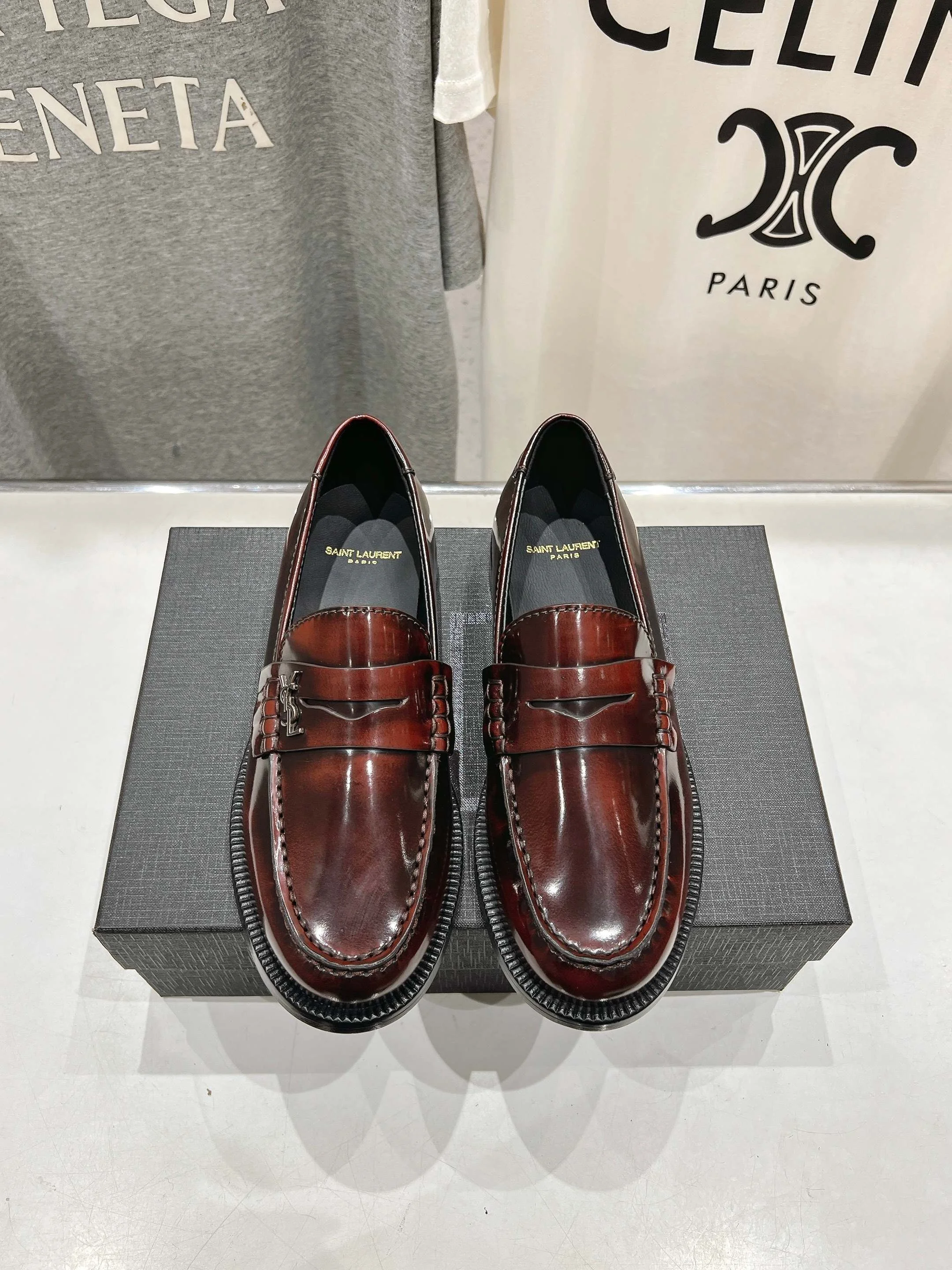 Durable Ysl Shoes 5599