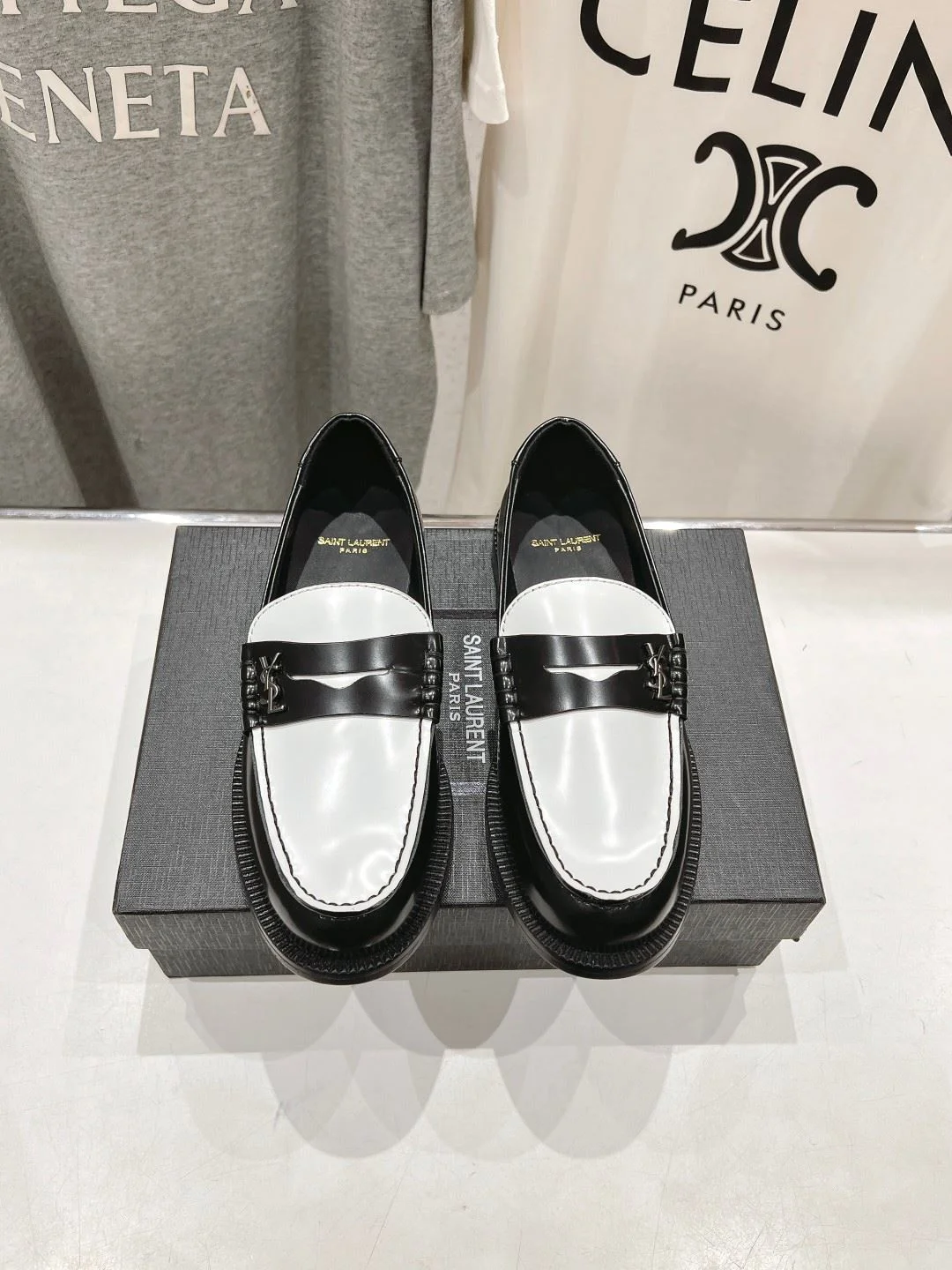 Unisex Ysl Shoes 5605