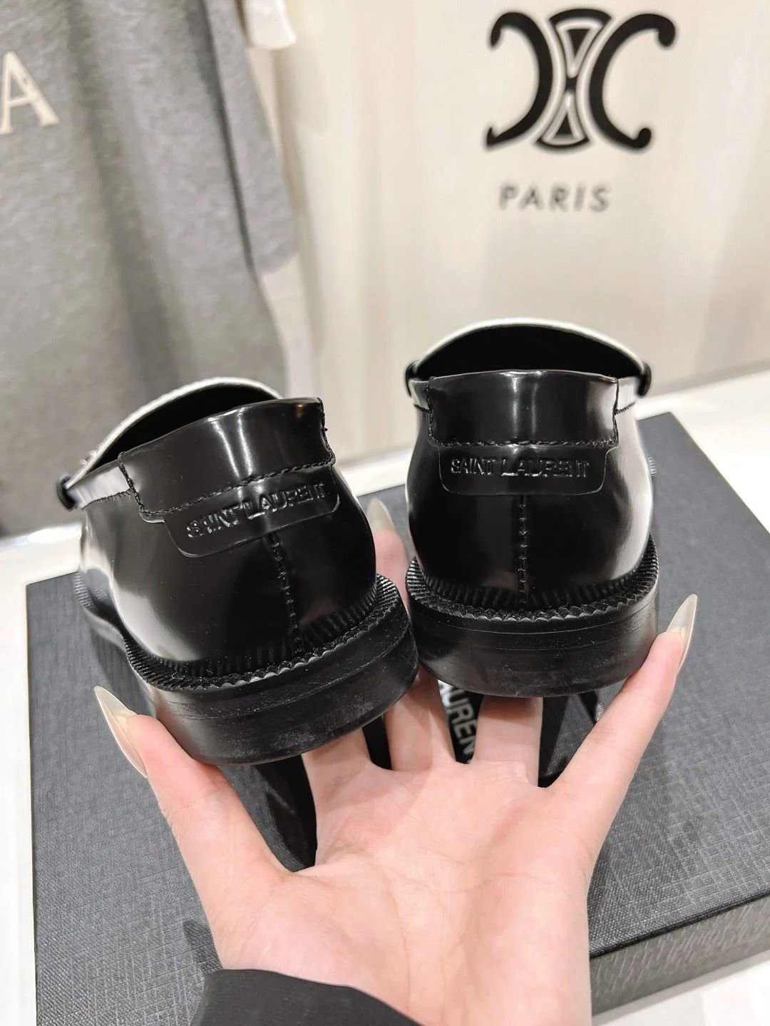 Unisex Ysl Shoes 5605