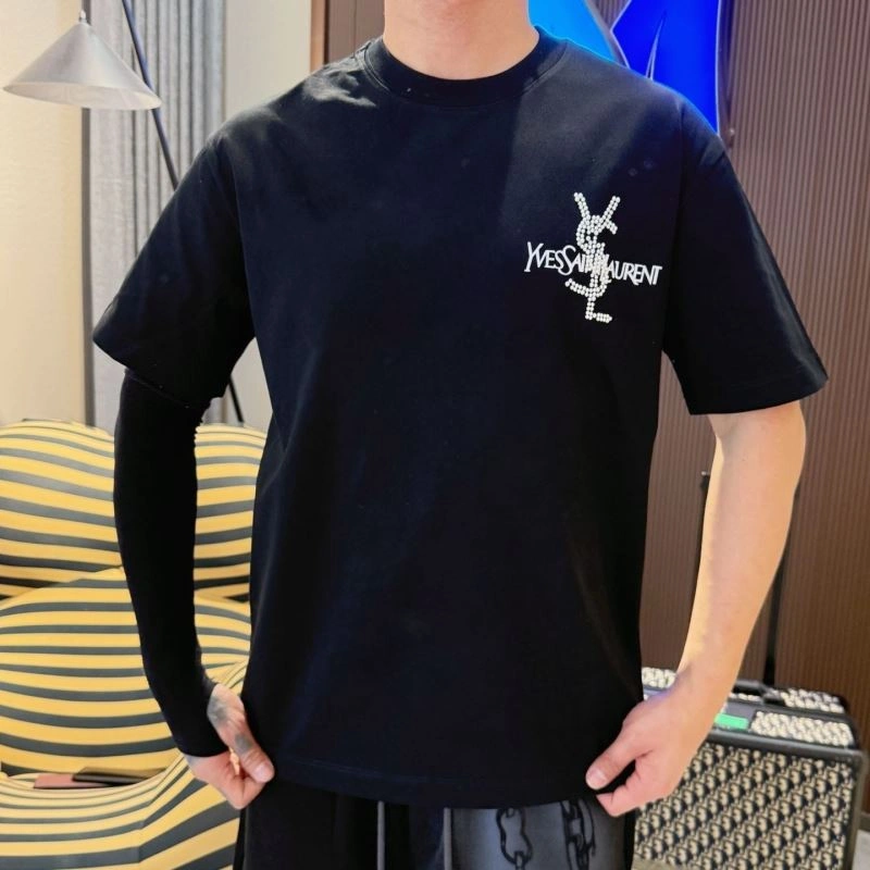 UrbanChic Ysl T-Shirts 158002