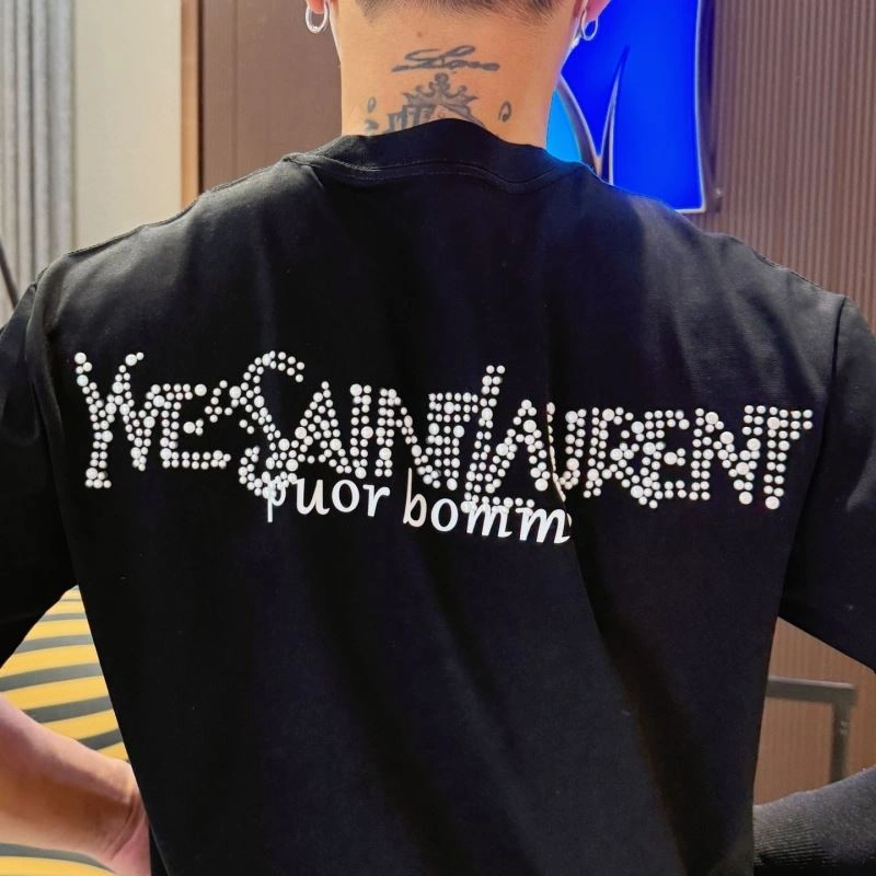 UrbanChic Ysl T-Shirts 158002